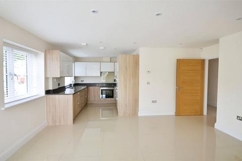 2 bedroom apartment for sale, Stud Green, Holyport, Maidenhead