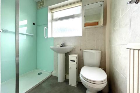 21 Wilson Road, Chessington, KT9 2HE