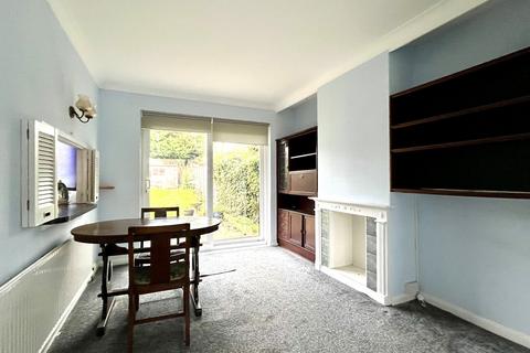 21 Wilson Road, Chessington, KT9 2HE