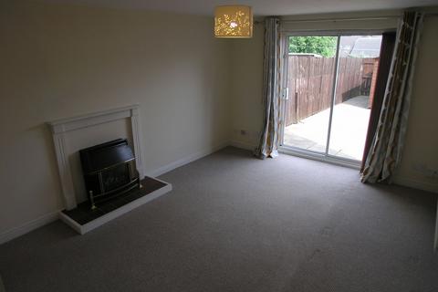 2 bedroom end of terrace house to rent, King Street, Stourbridge DY9