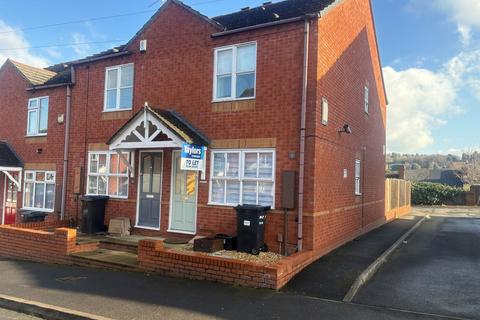 2 bedroom end of terrace house to rent, King Street, Stourbridge DY9