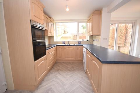67 Addison Road, Rugby, CV22 7DA