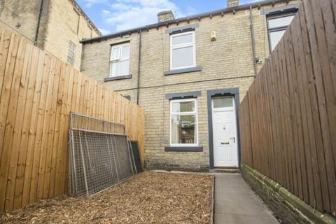 2 bedroom house to rent, Oak Terrace, ,