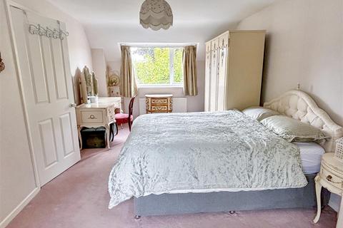 3 bedroom link detached house for sale, Holly Lodge, Wellesbourne