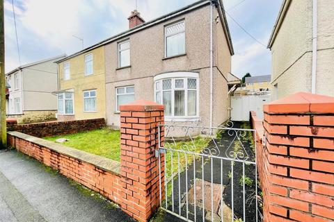 3 bedroom semi-detached house for sale, Havard Road, Llanelli