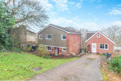 5 bedroom detached house for sale, Harrow Close, Caerleon