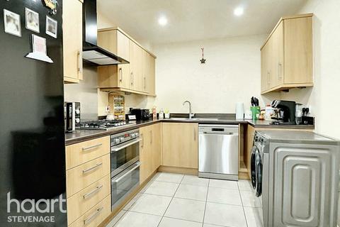 9 Brimstone Drive, Stevenage, SG1 4FX