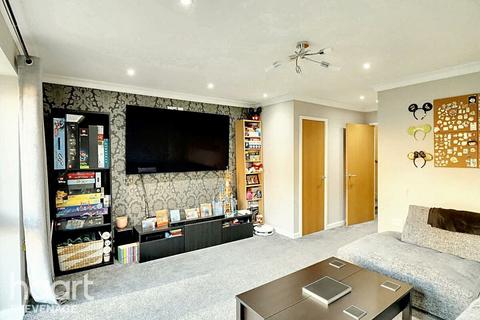 9 Brimstone Drive, Stevenage, SG1 4FX