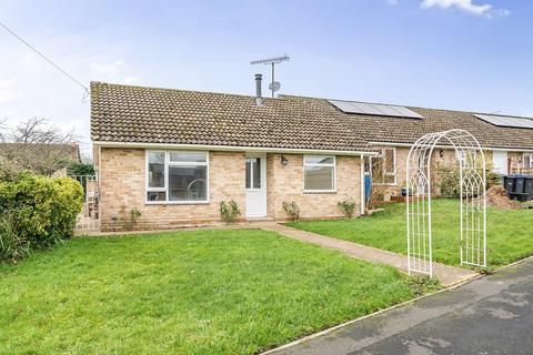 2 bedroom bungalow for sale, Spracklands, Dinton, Salisbury, SP3