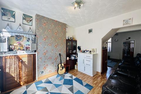 3 bedroom terraced house for sale, Coral Street, Leicester LE4