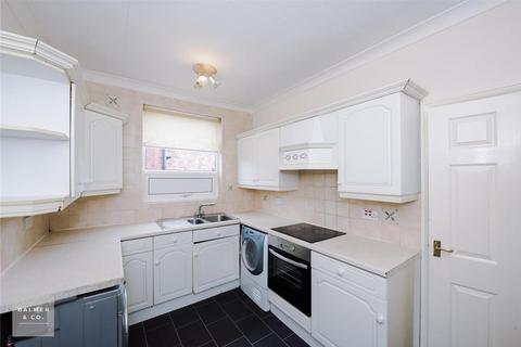 3 bedroom semi-detached house to rent, Peelwood Avenue, Little Hulton M38