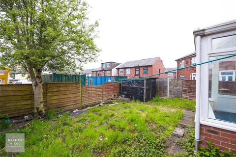 3 bedroom semi-detached house to rent, Peelwood Avenue, Little Hulton M38