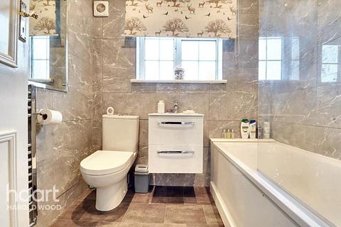 74 Priory Road, Romford, RM3 9AP