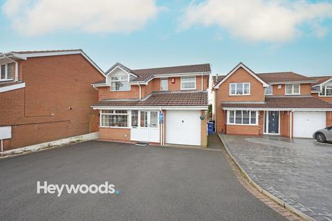 4 bedroom detached house to rent, Ludford Close, Newcastle, Staffordshire