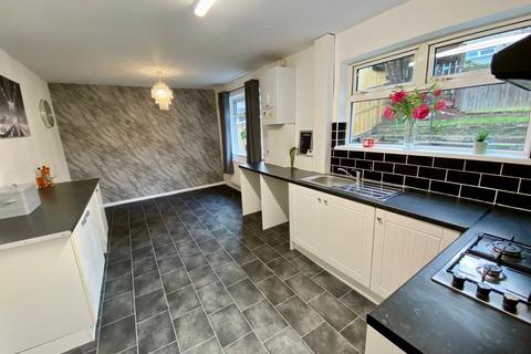 3 bedroom terraced house for sale, Hawthorn Drive, Bradford, BD10