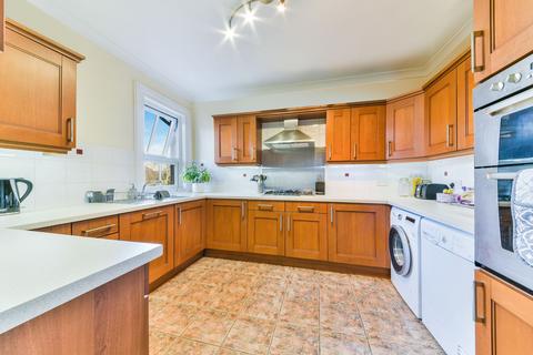 1 bedroom apartment to rent, Effingham Road, Surbiton KT6