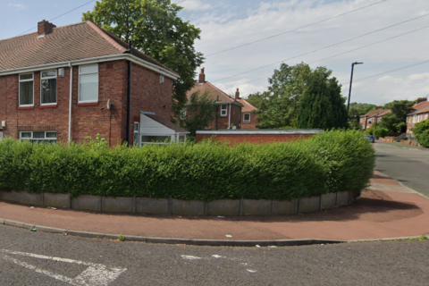 3 bedroom terraced house to rent, Benson Road, Newcastle upon Tyne NE6