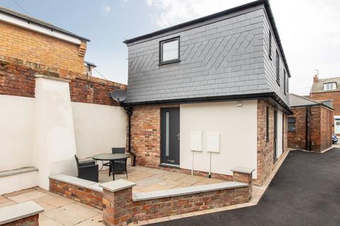 4 bedroom mews for sale, Mitford Street, Filey YO14