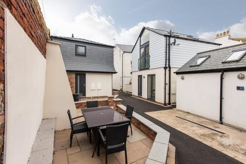 4 bedroom mews for sale, Mitford Street, Filey YO14