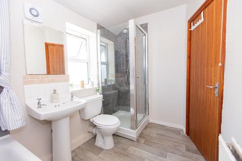 4 bedroom semi-detached house to rent, South Road, West Bridgford NG2