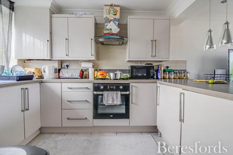 1 bedroom maisonette for sale, Ongar Road, Brentwood, CM15