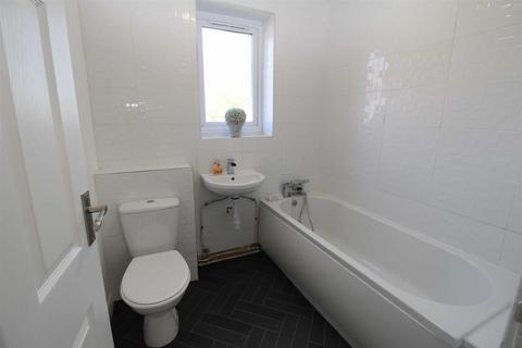 1 bedroom flat to rent, The Nook, Whitley Bay