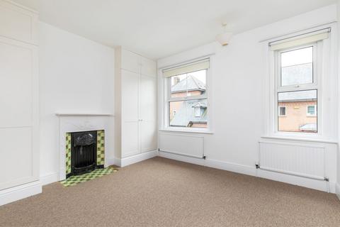 4 bedroom terraced house to rent, King Alfred Terrace, Winchester, SO23