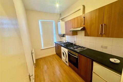 1 bedroom apartment to rent, Hindes Road, Harrow