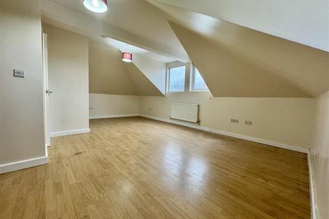 1 bedroom apartment to rent, Hindes Road, Harrow