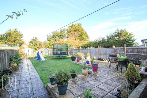 3 bedroom semi-detached house for sale, Crown Road, Clacton-on-Sea, Essex, CO15