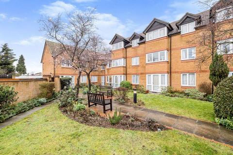 1 bedroom flat for sale, Parkview Court, 54 Brancaster Road, IG2 7EQ