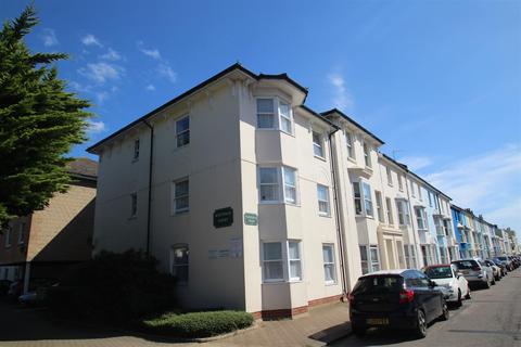 2 bedroom flat for sale, Norfolk Road, Littlehampton