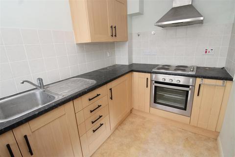 2 bedroom flat for sale, Norfolk Road, Littlehampton