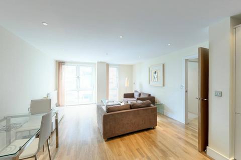 3 bedroom apartment to rent, Indescon Square, London E14