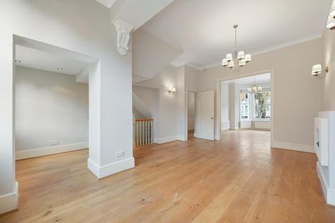 6 bedroom terraced house to rent, Aynhoe Road, Brook Green, London, W14