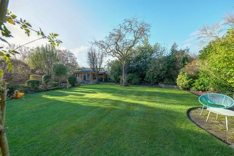 3 bedroom detached bungalow for sale, Whitbarrow Road, Lymm WA13