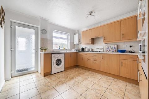 3 bedroom terraced house for sale, Thatcham,  Berkshire,  RG19