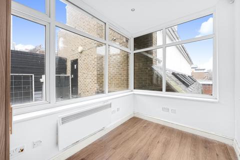 1 bedroom flat to rent, Whitechapel High Street, London