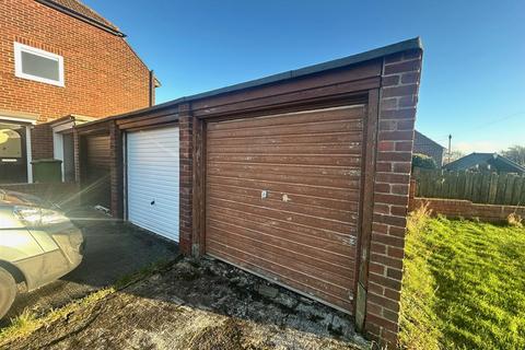 Garage to rent, Garage, Elwin Place, Seaton Sluice