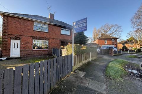 3 bedroom semi-detached house to rent, Dearnley Avenue, St Helens