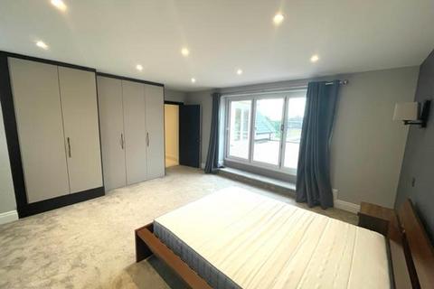 3 bedroom apartment to rent, Bergamont House, 52 Rowantree Road, Enfield