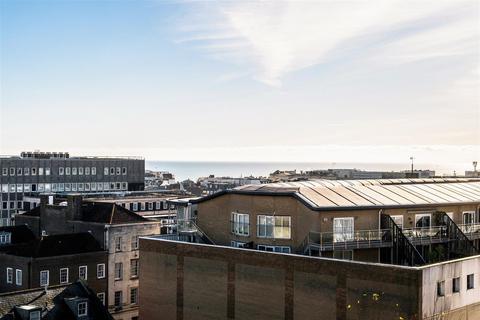 1 bedroom apartment for sale, Queens Road, Brighton