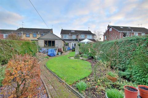 3 bedroom semi-detached house for sale, Manor Close, BEVERLEY