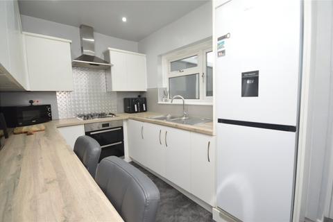 2 bedroom terraced house for sale, Hillidge Square, Leeds, West Yorkshire