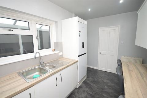 2 bedroom terraced house for sale, Hillidge Square, Leeds, West Yorkshire