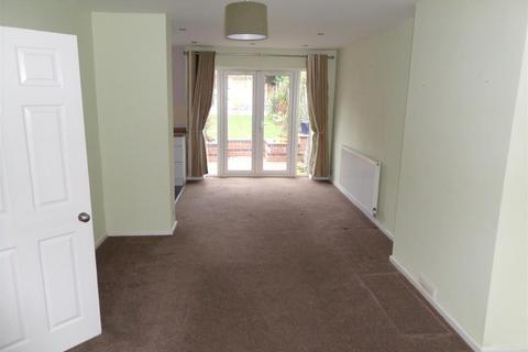 3 bedroom house to rent, Delves Crescent, Delves, Walsall