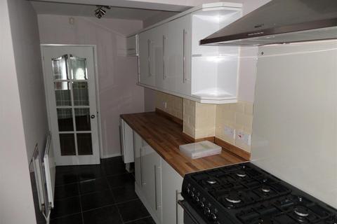 3 bedroom house to rent, Delves Crescent, Delves, Walsall