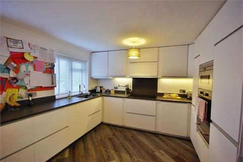 2 bedroom apartment to rent, Watford Heath Farm, Pinner Road, Watford, WD19