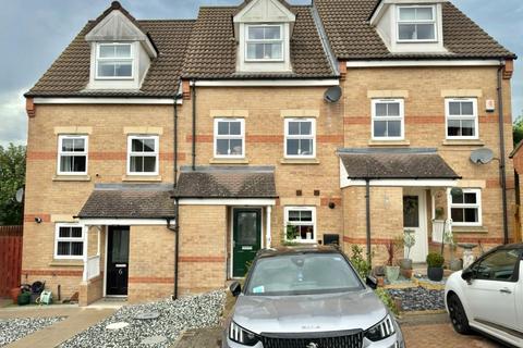 3 bedroom townhouse for sale, Woodhead View, Jump, Barnsley