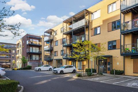 1 bedroom flat for sale, Flat 15 Woodcroft Apartments, Silverworks Close, London, Middlesex, NW9 0DW